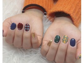 チェック柄ネイル/秋冬カラー