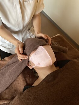 快陽 柏東口店(kaiyo)の写真/首肩の重だるさと溜まった疲れをヘッドスパで一掃する贅沢時間☆頭のコリをほぐし自律神経の乱れをリセット