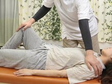 整体院 明楽の雰囲気（独自の筋肉反射テストで、不調のサインをキャッチ◎）