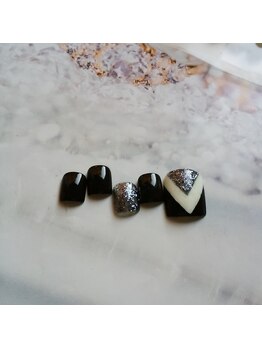 コーラル(CORAL)/フットジェル　￥9500