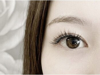 アイデザイン カール(eyedesign Curl)の写真/【口コミ高評価★モチの良さに定評♪】一人一人に合った理想の目元に！綺麗な仕上がりが長く続く♪