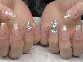 キラキラネイル