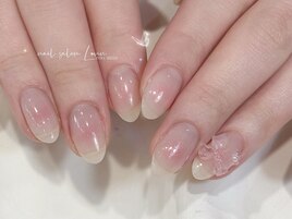 クリアリボンチークネイル