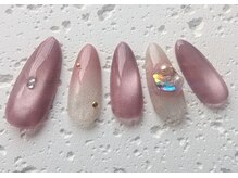 ジュネル/うるキラマグネットネイル