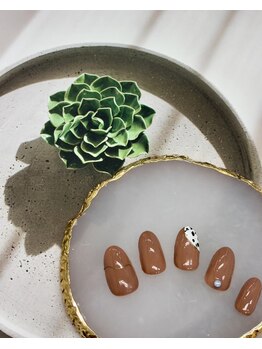 ネイル バズ(NAIL BUZZ)/初回ソフトジェルオフ込6800円