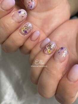 エル(Elle)/押花ネイル
