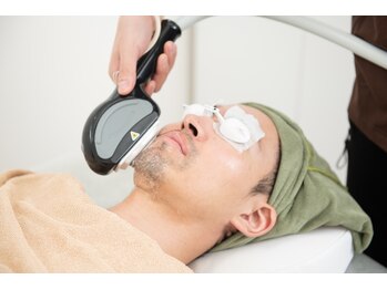 メンズサロンエヌエー(MEN'S SALON NA)/鳥取初の男性専用脱毛機導入店!