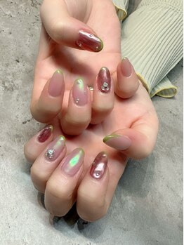 エム(em)/ピンク×緑フレンチ