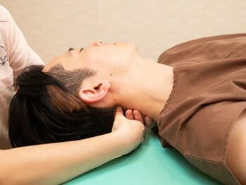 ひなはり灸整骨院/頭痛改善に◎