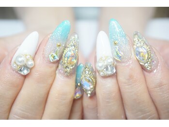 サロン デ ミランダ(Salon de Miranda)/