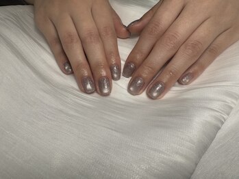 リノ(Lino)/マグネットネイル