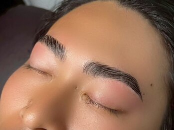 エムズアイブロウ 大和西大寺(M’sアイブロウ)/メンズハリウッドブロウリフト