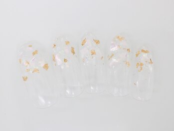 ネイルサロンセレーネ(Selene)/シェル&ゴールドネイル