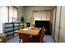 施術後は【ストレッチ】【運動指導】でサポート☆