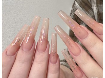 ルル 新宿西口(LULU)/チークネイル