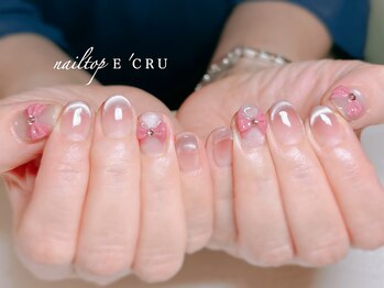 ネイルトップエクル(nail top E CRU)/