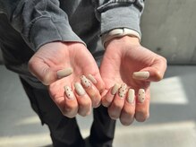 ロエン 北岡崎(ROEN)/マグネットネイル×ハートホロ