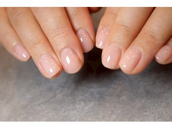 グロッシー ネイル 爪屋(Glossy nail)/ショートネイルスキンワンカラー