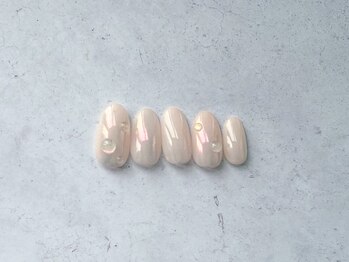 ネイルアンドアイラッシュ サロン エルザ(Nail&Eyelash Salon Elsa)/月替わりトレンドデザイン¥11000