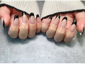 ラルース 高松店(la luz)/黒フレンチ