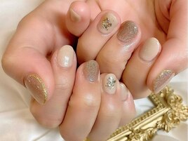 whiteグレージュ nail