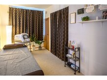 メンズ専門脱毛ギャング/サロン内観１