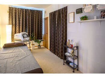 メンズ専門脱毛ギャング/サロン内観１