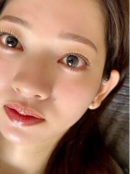 アンドアイ(and i)/柔らか眉とカールまつ毛