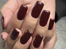 海外では定番のシェラックネイル
