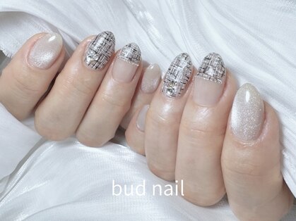 バドゥネイル(bud nail)の写真