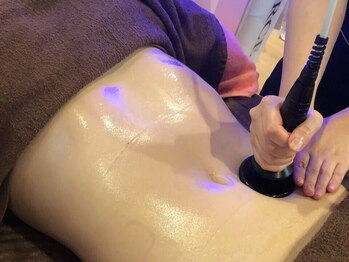 ビリーブ(Believe)の写真/【パルスの波動を使用した新しいマシンでの効果が期待◎】1人1人のお悩みに合せて施術します！