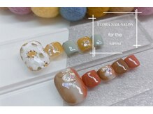 フローラネイルサロン/