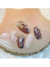 ベリー(berry)/定額¥7500 クランキーチョコ