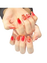 グローネイルズ(Glow Nails)/