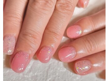 ラウ(Lau)/ピンクネイル¥5500