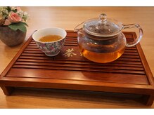 けんらくリラクゼーションの雰囲気（雲霧プーアル紅茶を提供しております。）