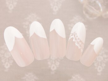 シシ(SiSi)/選べるブライダル【マニキュア】