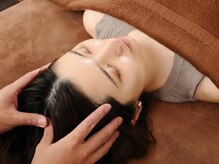 シャーロック 武庫之荘店(4869 Sherlock)/筋膜ドライヘッド施術風景♪