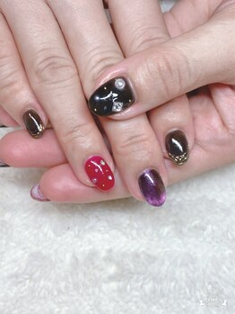 ネイルズ イルク(Nails Irk)/黒と赤