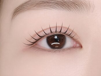 オットー 松山店(Otto)の写真/まつげのどんなお悩みもスタッフにお任せ下さい♪目の形や印象を踏まえてなりたいイメージを実現！