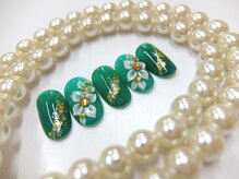 ネイルサロンミキ 横浜(MIKI)/王道グリーン3Dフラワー和装着物