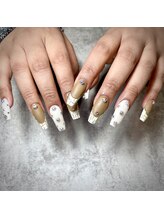 リノネイル(Lino Nail)/スカルプ10本アート