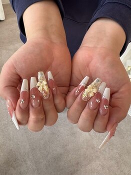 ドゥヴニールベル モイ(devenirbelle MOI)/