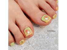 ネイルサロン ラヴリス(LOVEliss)の雰囲気（フットネイルの季節！もちも仕上がりもよく、とっても人気です♪）