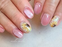 ミリ ミリ(mili mili)/ひまわり nail