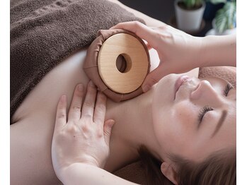 癒和(YUWA)/首肩が硬いといわれるが自覚無し