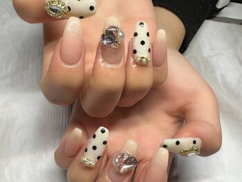 90分アートつけ放題ネイル