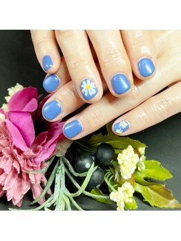 リマ(Lima)/秋フラワーネイル