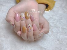 フローラネイル(Flora Nail)/フラワーネイル