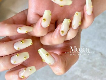 ミーディア(Medea)/